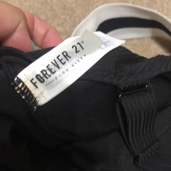 Forever 21+ belted one piece swimsuit - Picture 4 of 7